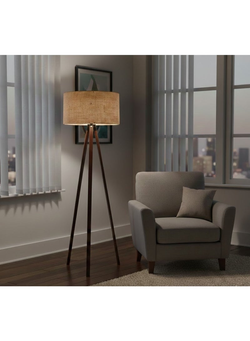 مصباح أرضي خشبي ثلاثي الأرجل بغطاء من قماش الجوت | قاعدة E27 | ارتفاع 140 سم | تصميم طبيعي ديكوري - Image 3